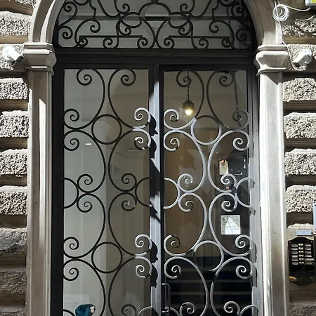 Lomellini Aquarium Old Port