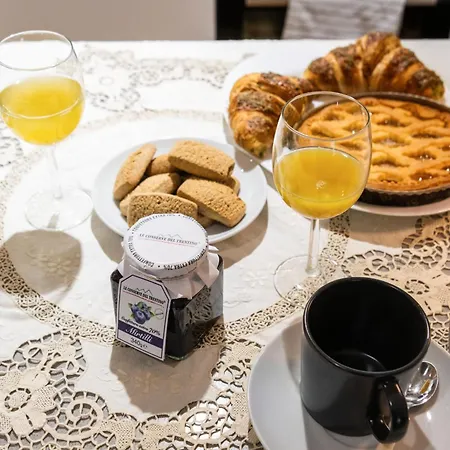 Lomellini Aquarium Old Port *