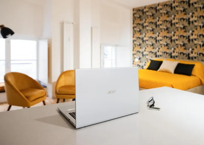 Lomellini Aquarium Old Port Genua