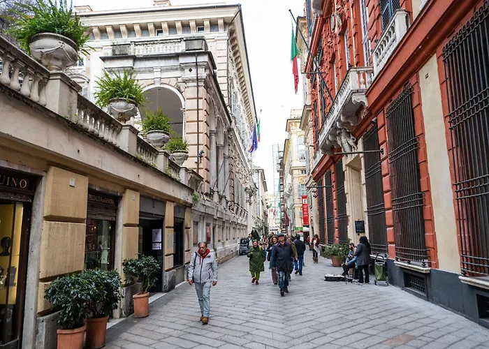 Lomellini Aquarium Old Port