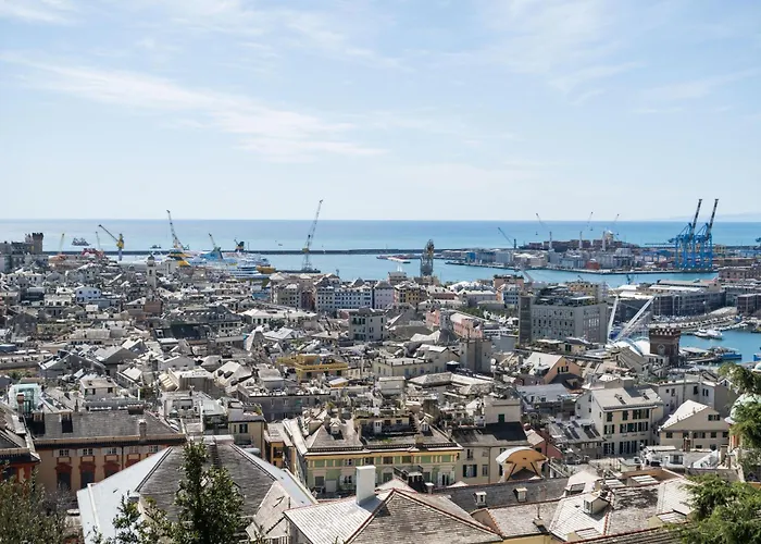 Lomellini Aquarium Old Port Genua